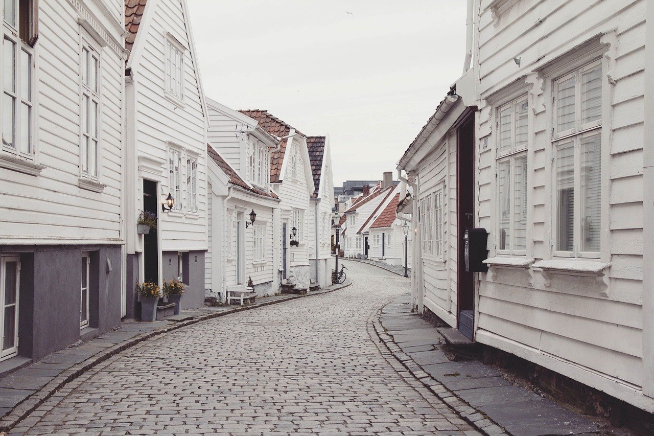 neighborhood-802074_1280